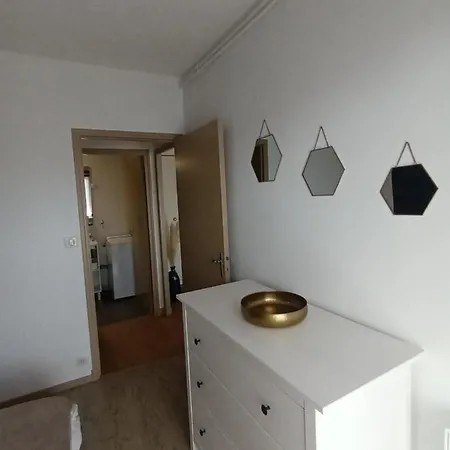 Appartement T2 Centre Ville, Soulages, Amphitheatre - Wifi Clim Balcon Parking Rodez