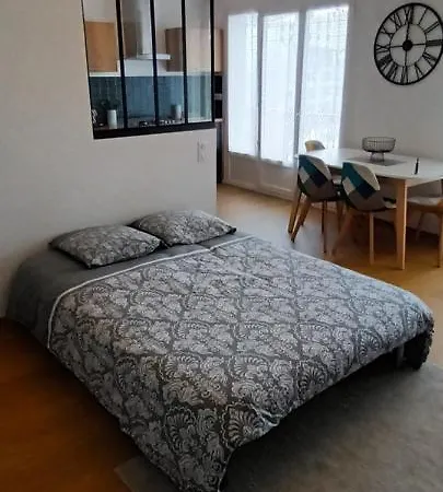 T2 Centre Ville, Soulages, Amphithéâtre - Wifi Clim Balcon Parking * Rodez