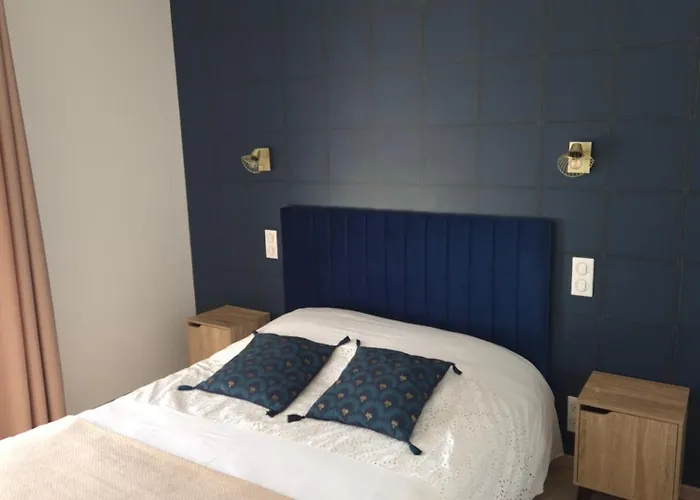 T2 Centre Ville, Soulages, Amphitheatre - Wifi Clim Balcon Parking